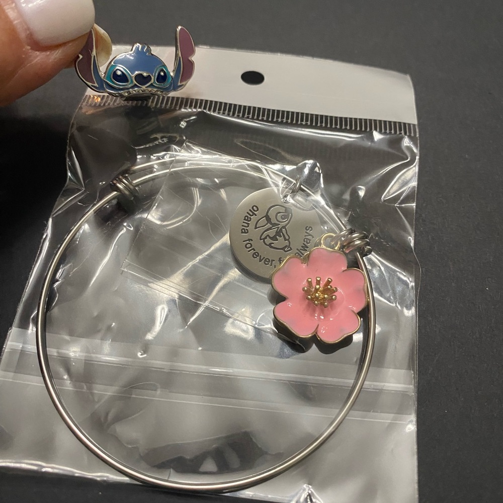 Stitch Disney Ear Clip and Ohana bracelet (new)